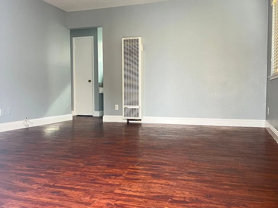277 Carlton Ave #1