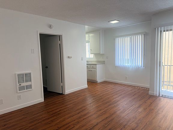 4th image of 241 Redondo Ave APT 6