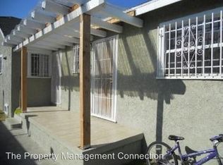 5718 1/2 3rd Ave, Los Angeles, CA 90043