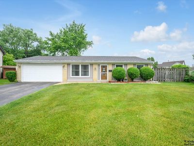 8246 N Applewood Ct, Hanover Park, IL, 60133