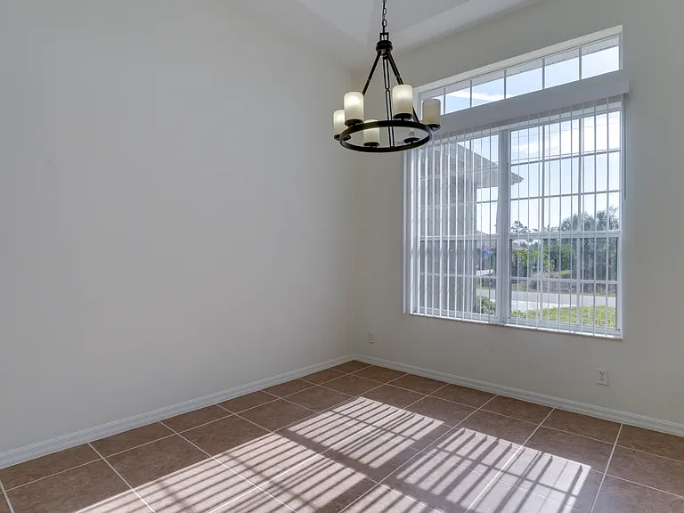 5279 Lovett Rd — Photo 23