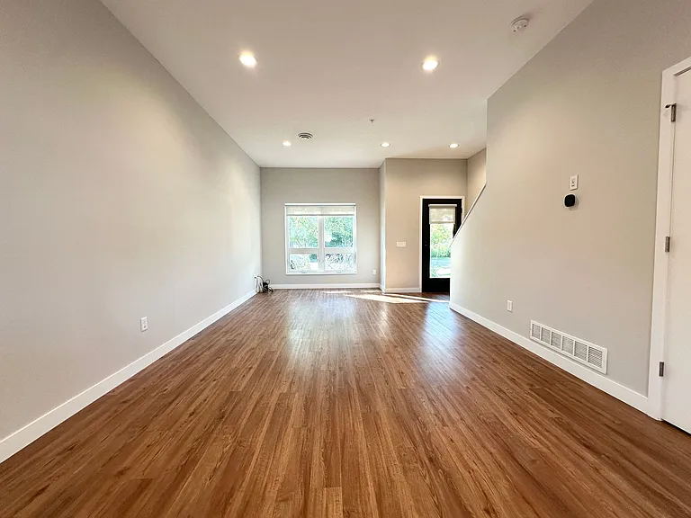 Lowry Row Homes — Photo 5