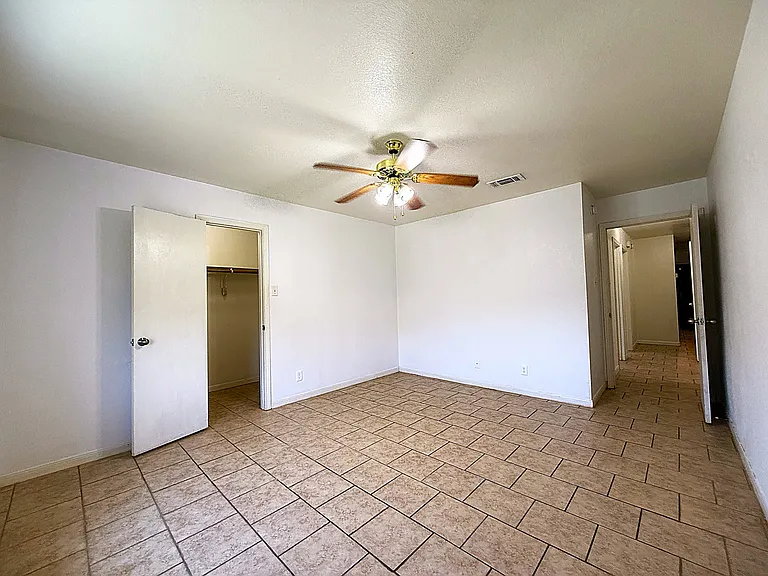 1304 Cinch Dr #B — Photo 13