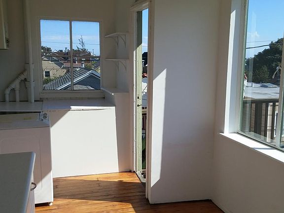 5th image of 215 Bocana St