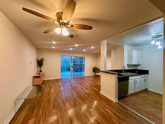 2nd image of 2330 N Cahuenga Blvd APT 104
