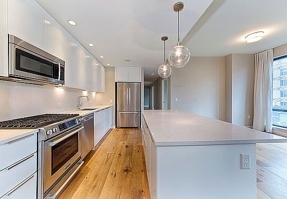 4th image of 23 W 116th St APT 10-F