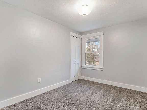 5th image of 311 N East Ave