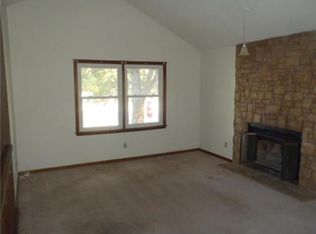 5113 S Grand Ave, Independence, MO 64055