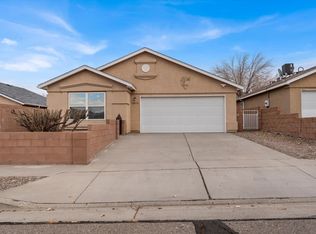 10872 E Rim Dr NW, Albuquerque, NM 87114