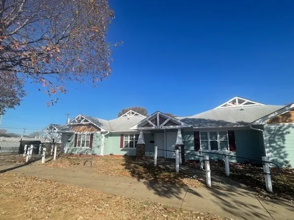 CatherineSimmons2204, 2204 Catherine Simmons Ave APT C, Charlotte, NC 28216