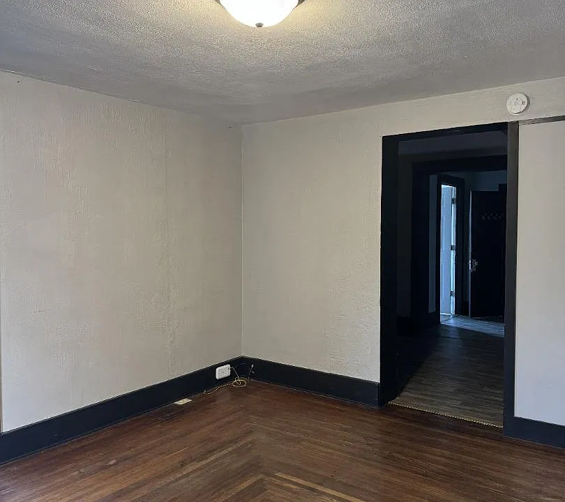 534 E Monroe St #534-1