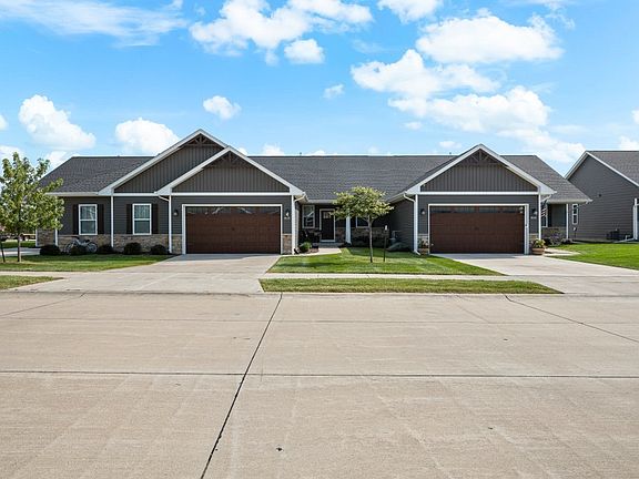 3rd image of 3115 Mary Leigh Dr
