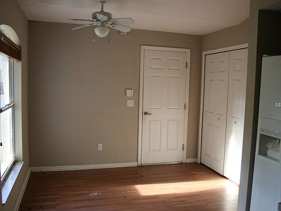4th image of 2735 Darnell Ct