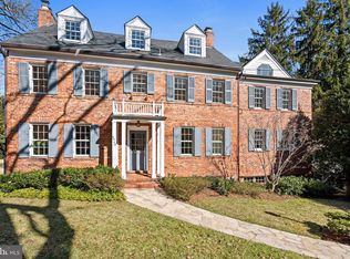 3549 Springland Ln NW, Washington, DC 20008