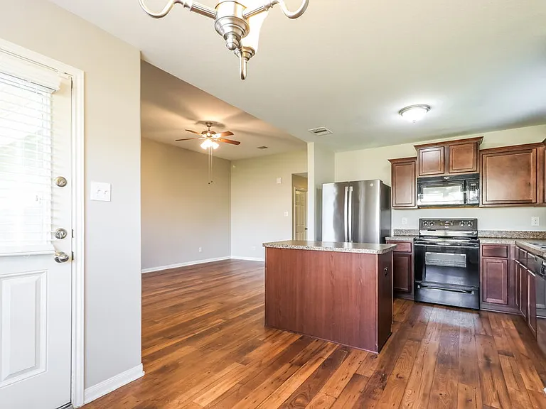 5719 Rocky Trail Dr — Photo 7