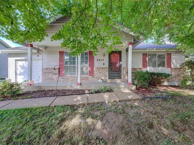 2215 Central Parkway Dr, Florissant, MO, 63031