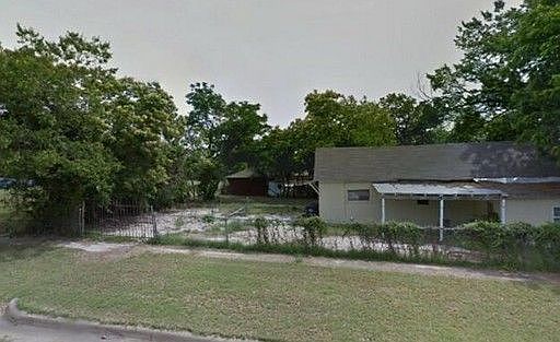 2nd image of 408 Grand Ave