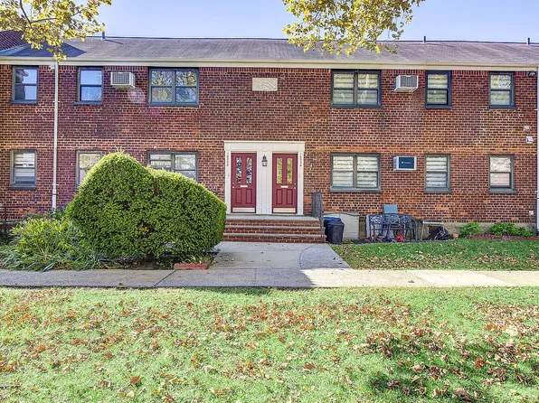 163-56 17th Ave #1, Whitestone, NY 11357