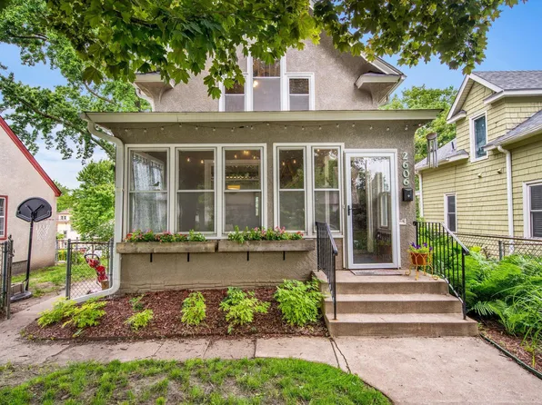 2606 Buchanan St NE, Minneapolis, MN 55418