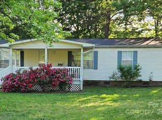 4731 Stratford Ln, Denver, NC 28037