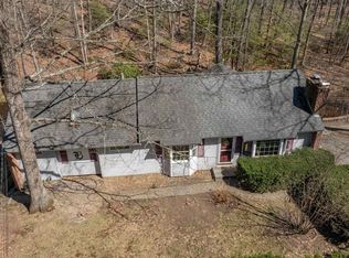 226 Amesbury Road, Kensington, NH 03833