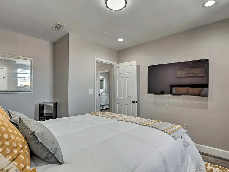 941 Brooks Ln #3 — Photo 15