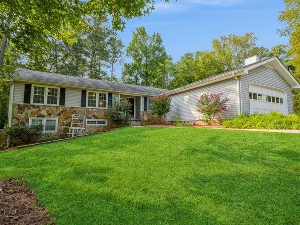 2693 Westminister Ln NW, Conyers, GA 30012