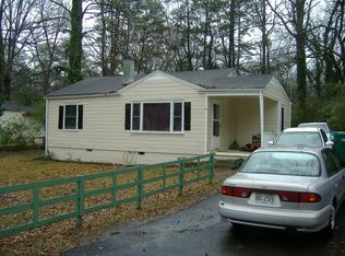 529 Hanes Dr, Forest Park, GA 30297