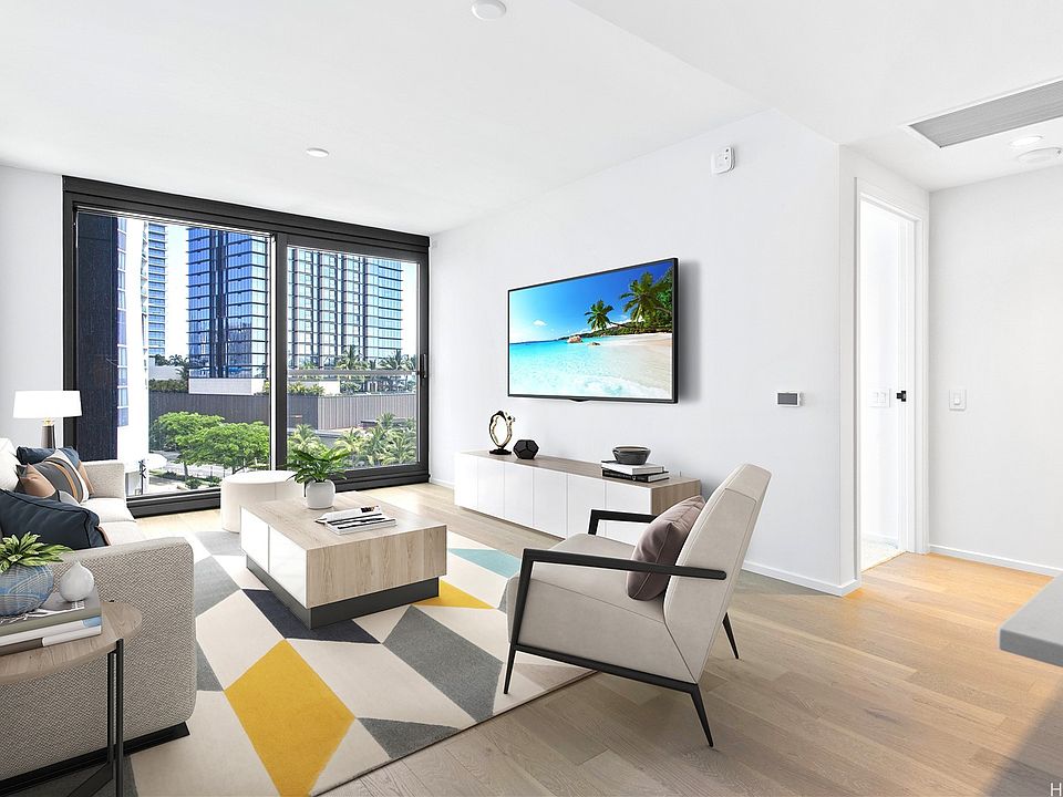 1st image of 333 Ward Ave #616