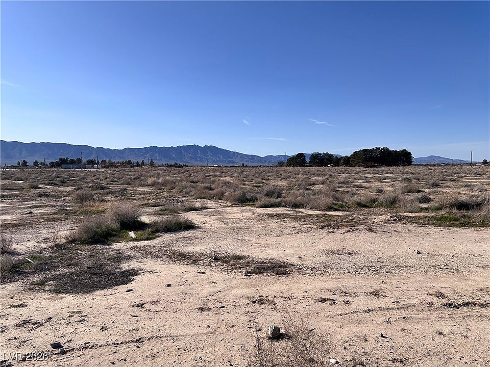 1st image of 7801 S Squaw Valley Rd