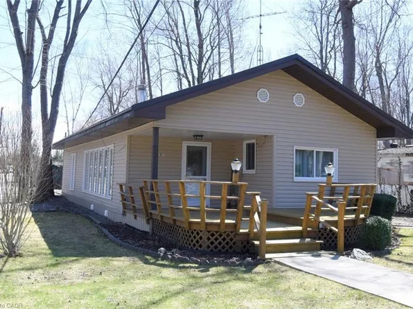 57 Concession 12 E #101, Flamborough, ON L8B 1C4