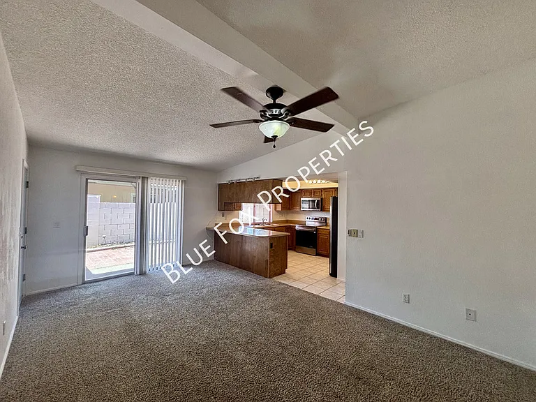 7551 E La Cienega Dr — Photo 5