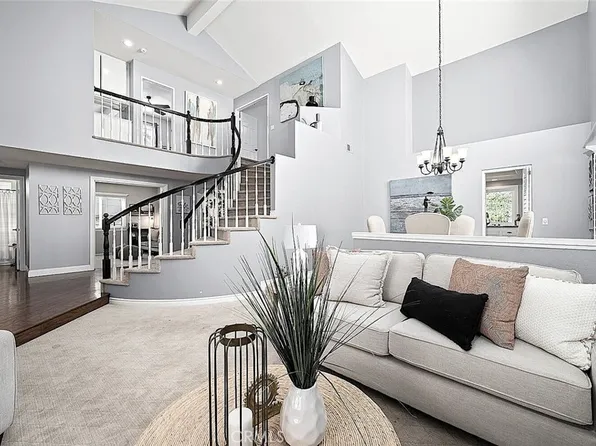 32171 Mill Stream Rd, Trabuco Canyon, CA 92679