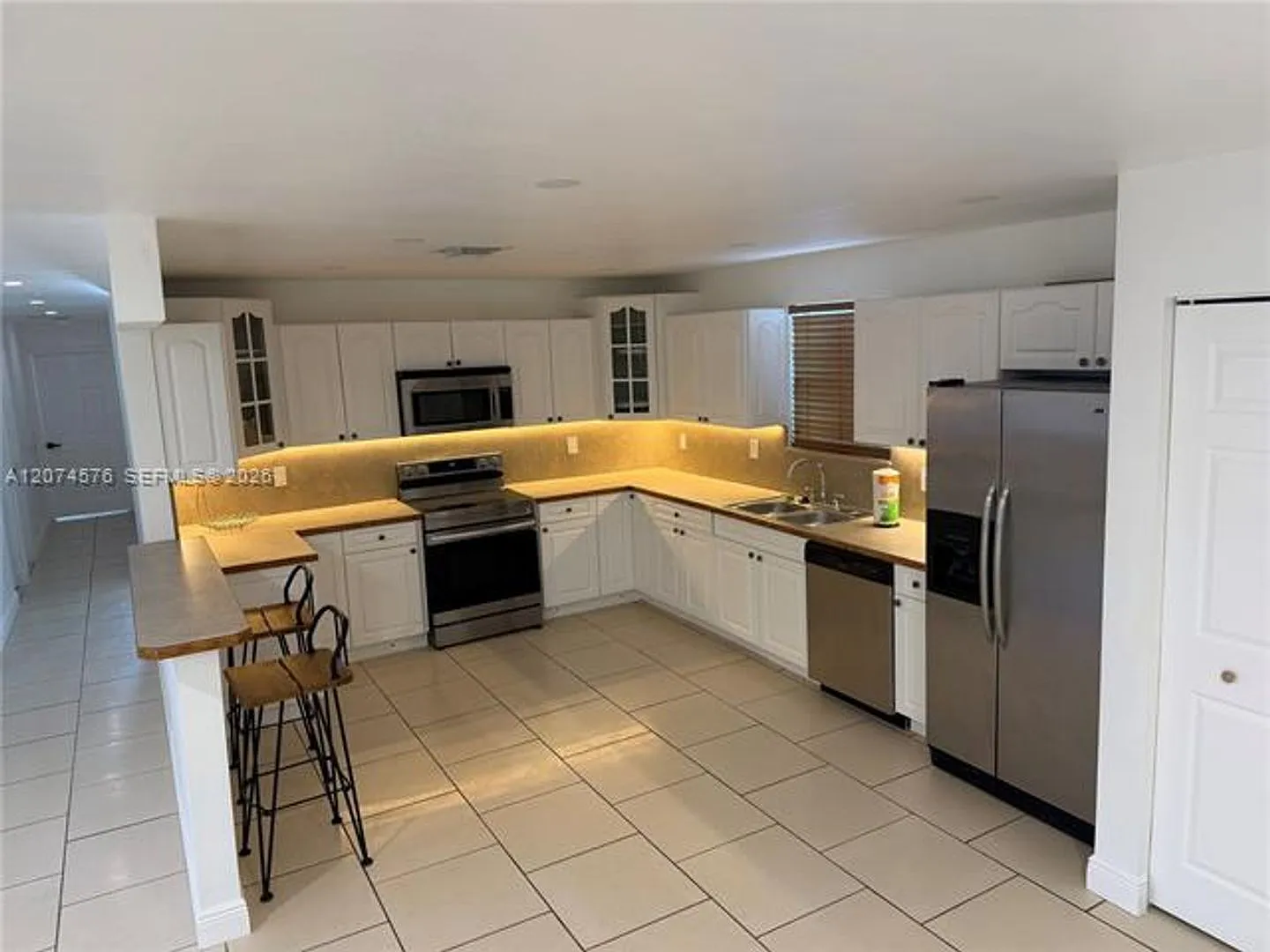 5201 SW 22nd St # 5201, West Park, FL 33023 — Photo 3