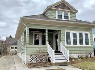 92 Shirley Blvd, Cranston, RI 02910