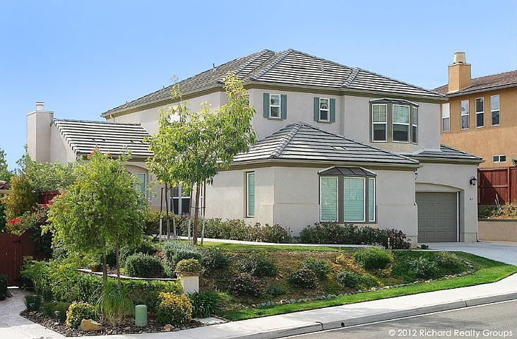 1st image of 763 Leeward Ave