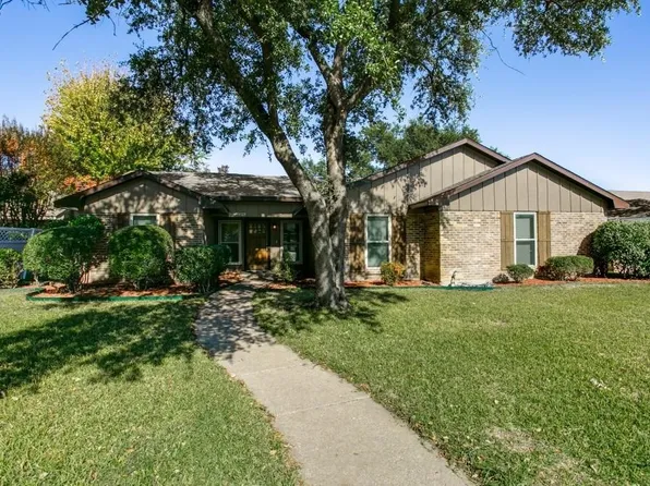 3329 Fontaine St, Plano, TX 75075