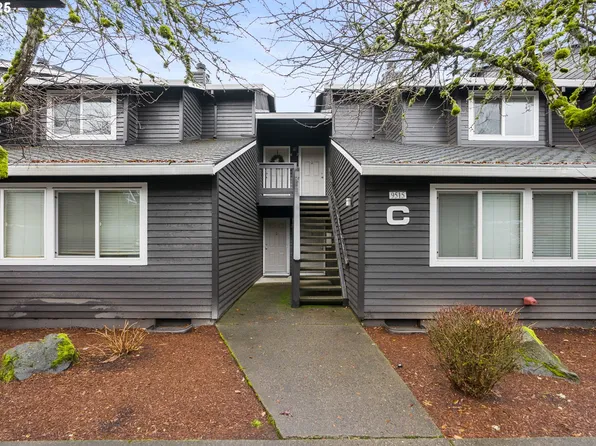 9515 SW 146th Ter APT 7, Beaverton, OR 97007