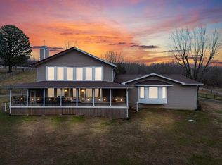 205 Blue Chip Farm Rd, Leitchfield, KY 42754