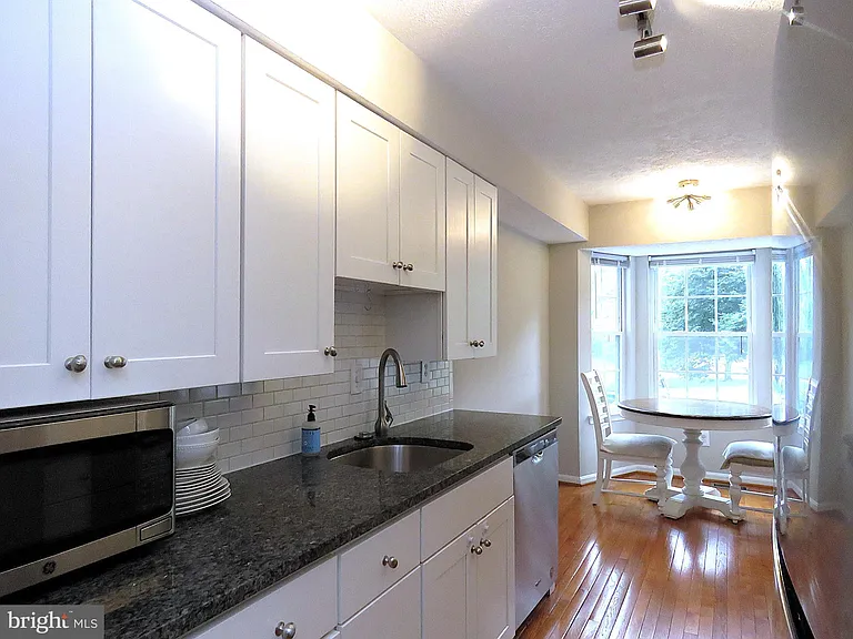 13945 Big Yankee Ln — Photo 9