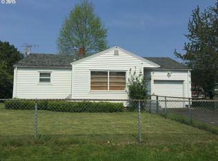 13135 SE Center St, Portland, OR 97236
