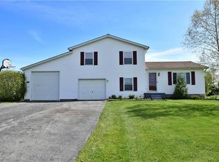 6642 King Graves Rd, Fowler, OH 44418