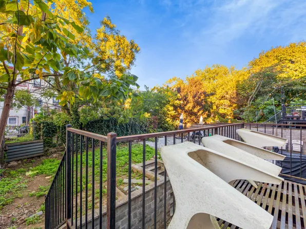 913 Lafayette Avenue image 3 of 17