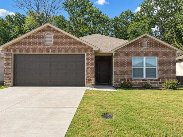 1212 Crotale St, Conway, AR 72034