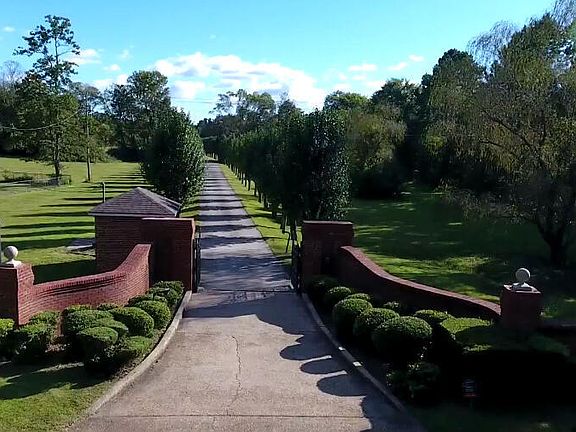 4th image of 5839 Reeds Bridge Rd
