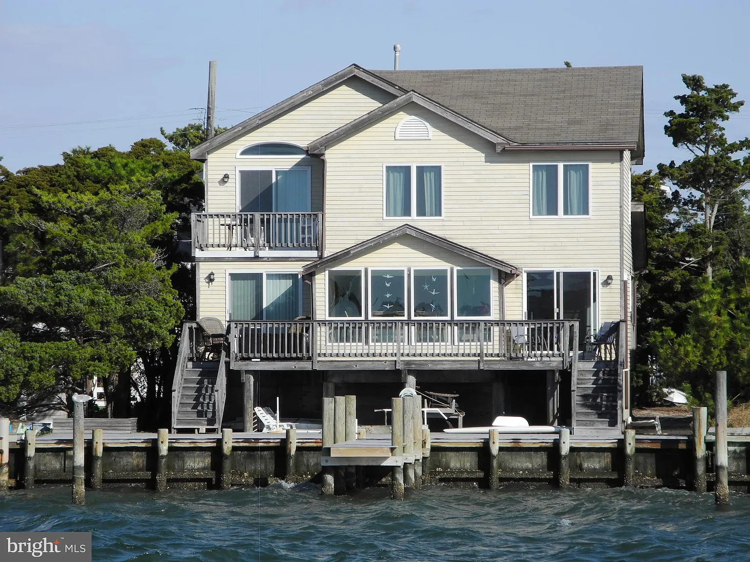 24 Maiden Ln photo 1