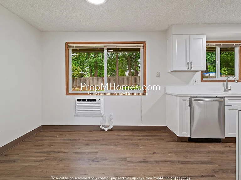 5870 SW 192nd Ave — Photo 5