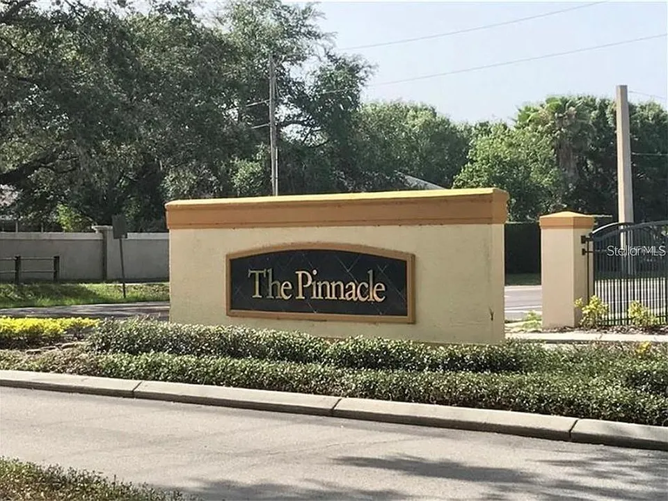 5602 Pinnacle Heights Cir #111