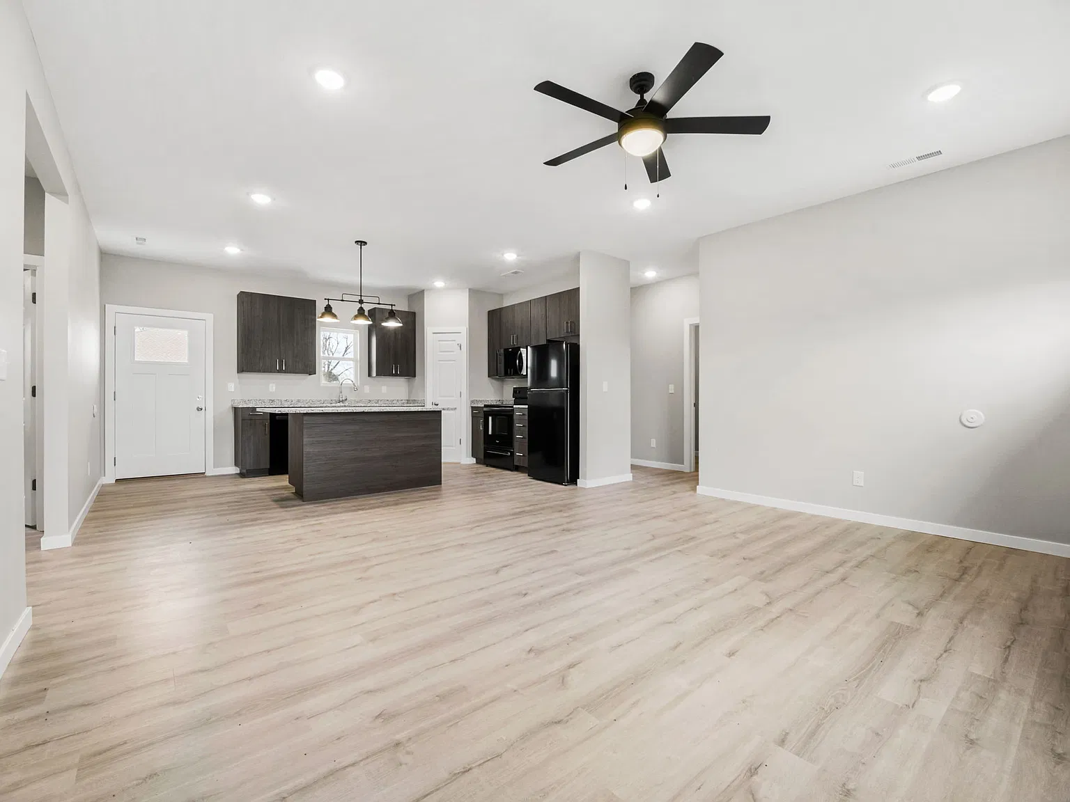 630 East Forest Street - 1 — Photo 3
