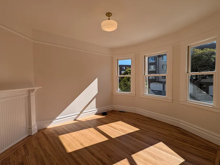 664 Arguello Blvd — Photo 1